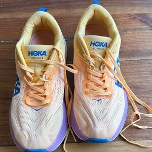 Hoka Bondi 8 Peach and Lavender Running Shoes